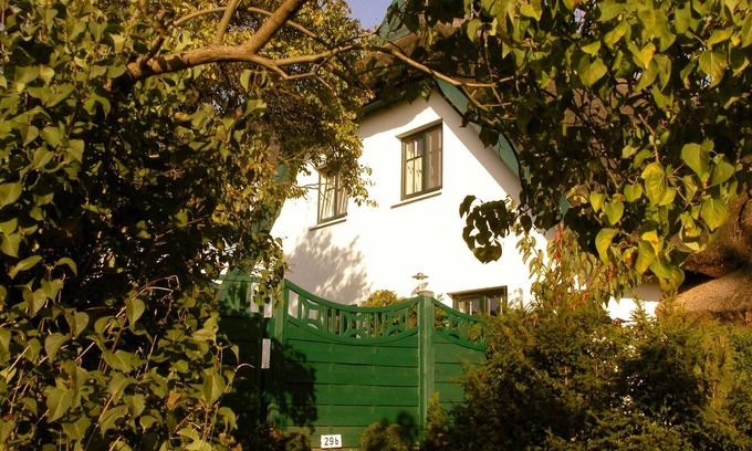 Gross Zicker House | Large Reet - House for 4 people + baby garden sea