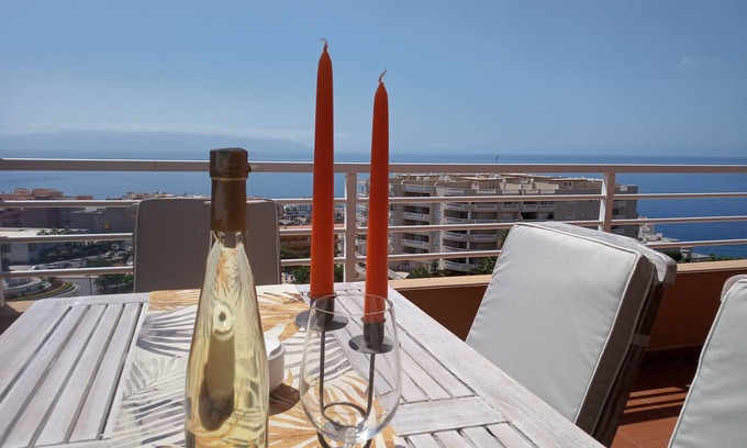 Los Gigantes Apartment | Large terrace overlooking the sea