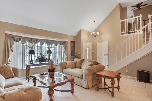 Harbor Hills House | Largo Paradise
