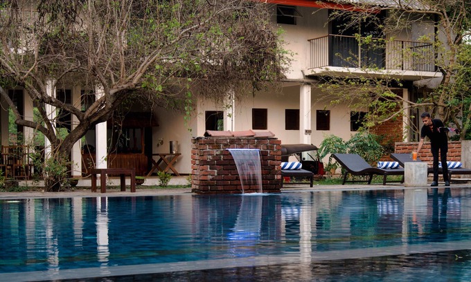 Inamaluwa Hotel | Lario Resort Sigiriya