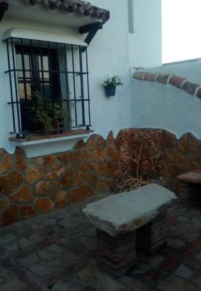 Zahara de la Sierra House | Las 4 Lunas