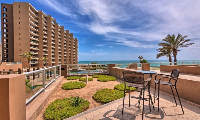 Puerto Penasco Condo | Las Palomas 2BR GROUND FLOOR Huge Patio/Closest to Lazy River/Steps to Beach