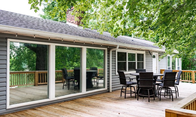 Moneta House | Laslie lake house