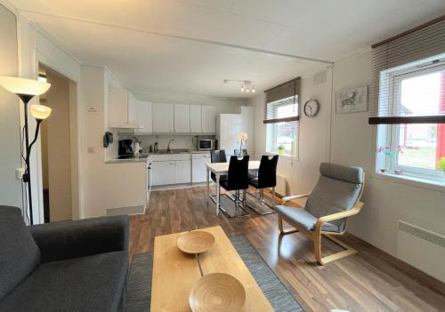 Syssleback Apartment | Lassiebyn 10 Entire Apartment with Parking & Kitchen