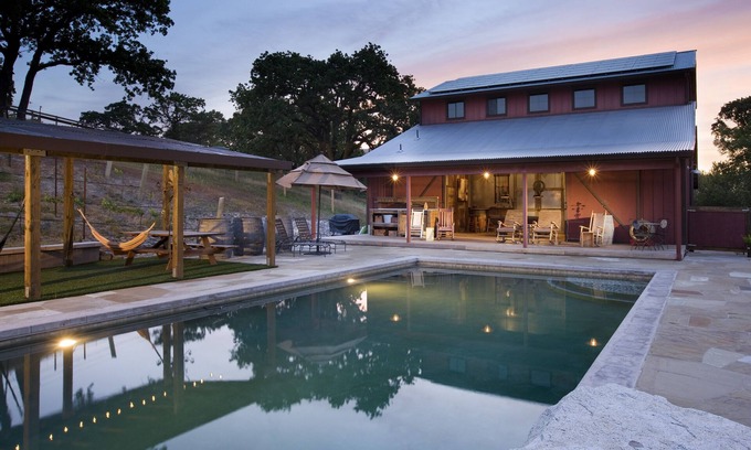 Sonoma Other | Last minute July 14-19 vacancy! 5 King Suites, plus Barn, Pool, Bocce & HotTub