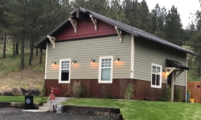 Spokane House | Latah Creek Loft