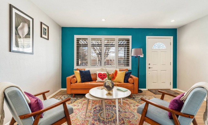 Washington Virginia Vale House | Late summer special! Book a stay during August and September and receive a 15% discount