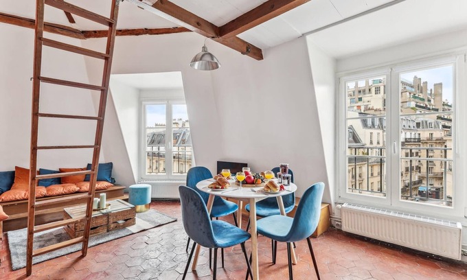 5th Arrondissement Apartment | Latin Quarter with Mezzanine - CityApartmentStay