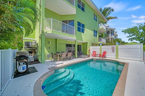 Siesta Key House | Latitude Adjustment - 461