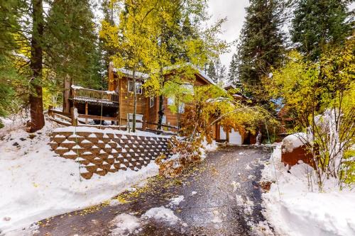 Truckee House | Laurelwood Manor