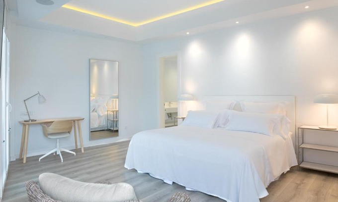 Los Llanos Apartment | Lauser City Suites