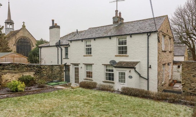 Sedbergh House | Lavender Cottage