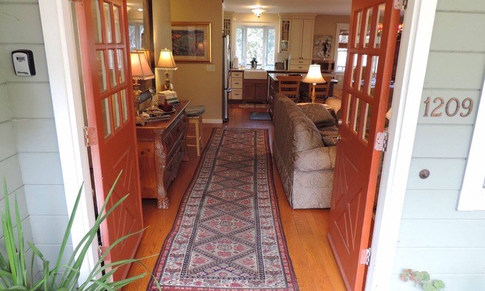 Boyes Hot Springs House | Lavender Hill Cottage – Ideal location for exploring wine country.