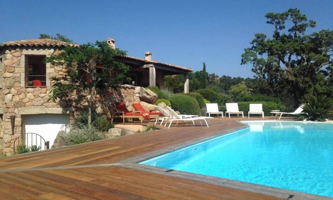 Sainte-Lucie-de-Porto-Vecchio Apartment | Lavezzi - 2 bedrooms & swimming pool - beach 5min