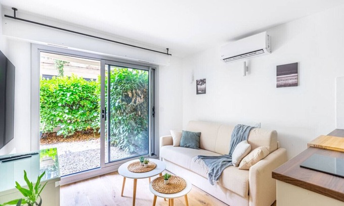 Grand Parc-Paul Doumer Apartment | Lavie Maison: Studio avec Jardin