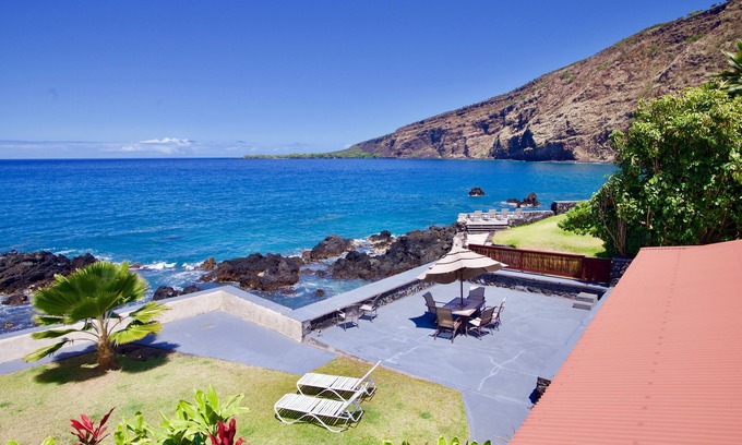 Honaunau-Napoopoo House | Lawai'a Sea Lodge Cottage - Ocean Front - Hosted - KAYAKS INCLUDED