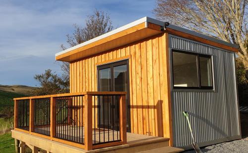 Ahuriri Flat Bed & Breakfast | Lawfield
