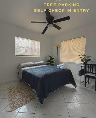 Seybold House | Layover Miami International Airport