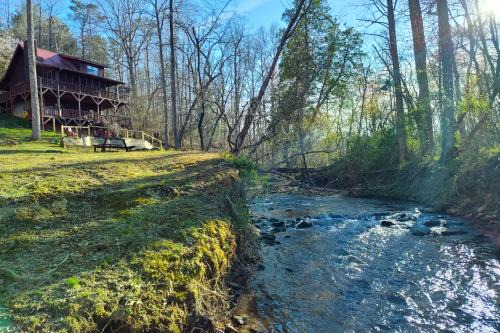 Blairsville House | Lazy Bear Creek Lodge