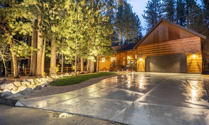 Summit Estates House | Lazy Bear Lodge by AvantStay | 🌲 Pine Tree Paradise w/Game Room