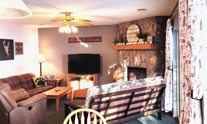 St Germain Condo | Lazy Bear Lodge on snow/UTV trails and lake
