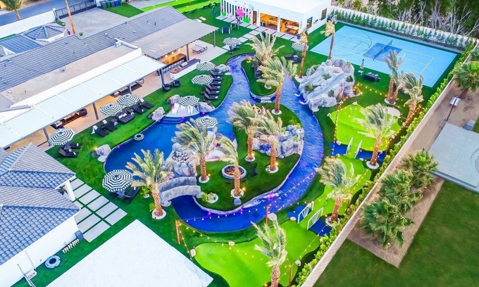 Anastacia House | Lazy River Resort!Theater,Pickleball,GameRM, SLPS25+