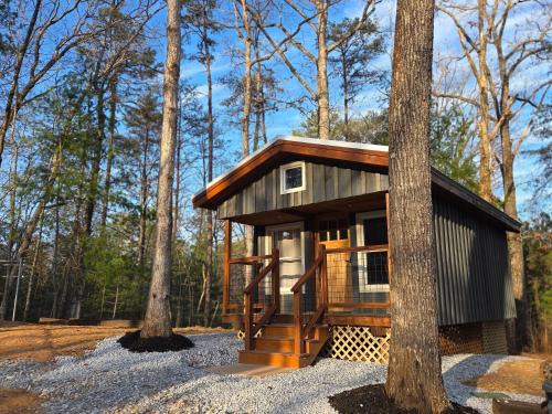 Robbinsville Apartment | Lazy T Cabins - Acadia