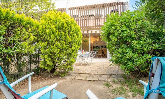 La Ciotat Apartment | Le Bali by Interhome