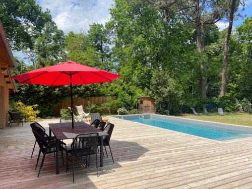 Grayan-Et-L'Hopital House | Le Bois de la Hutte - Piscine privée