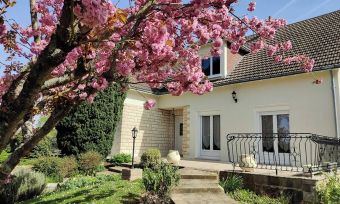 Noyers-sur-Cher House | LE BOISSANTE * - Parc de Beauval zoo 10 minutes away - Children's games
