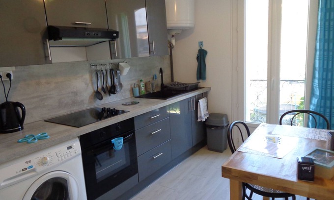 Maureillas-Las-Illas Apartment | Le Boulou, T1, double bed, new, very quiet - V