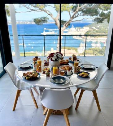 Saint-Mandrier-sur-Mer Apartment | Le Cap Marlou vue d'en bas