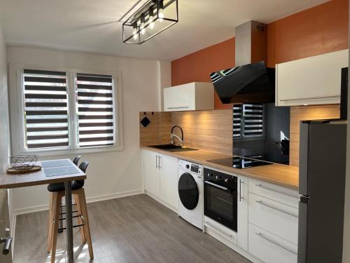 Aurillac Apartment | Le Charmeur * * *