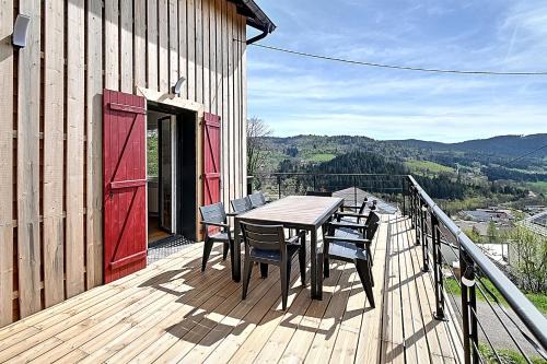 Le Tholy House | Le Chemin des Cerisiers - Maison vue montagne