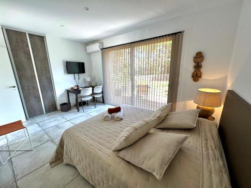 Garrigues Bed & Breakfast | Le Clos des Cigales