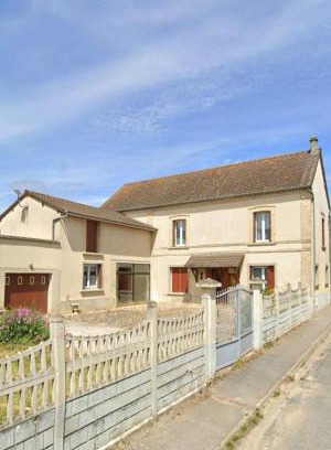 Ambonnay House | Le Clos Riga