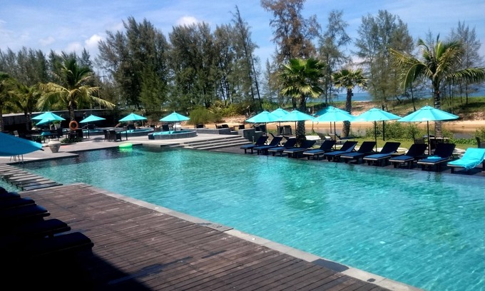Ban Na Faek Resort | Le Coral Beach Resort and Cafe