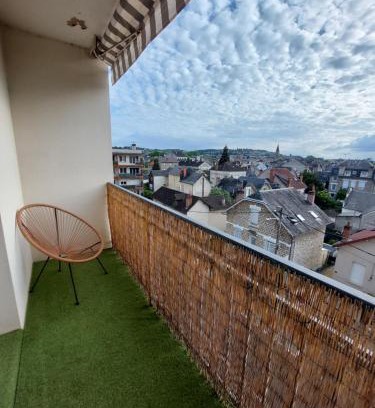 Brive-la-Gaillarde Apartment | Le Cosy Gaillard - Meublé Tourisme 3 Etoiles
