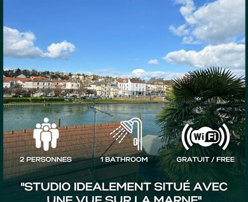 Lagny-sur-Marne Apartment | Le Cosy Lagny - Appartement Cosy avec balcon vue sur Marne