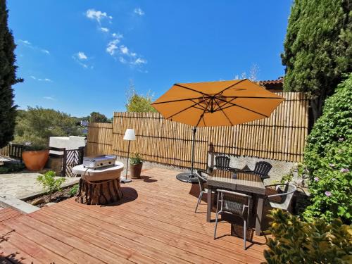 Carnoux-en-Provence Villa | Le coteau fleuri
