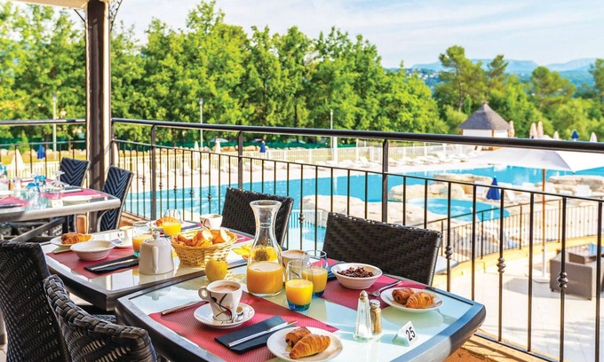 Chinon House | Le Domaine de Fayence