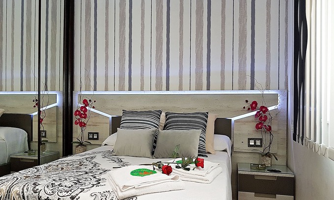 Delicias Apartment | Le Frog apartment in Salamanca for 4 people with PARKING and WIFI-OFFERS