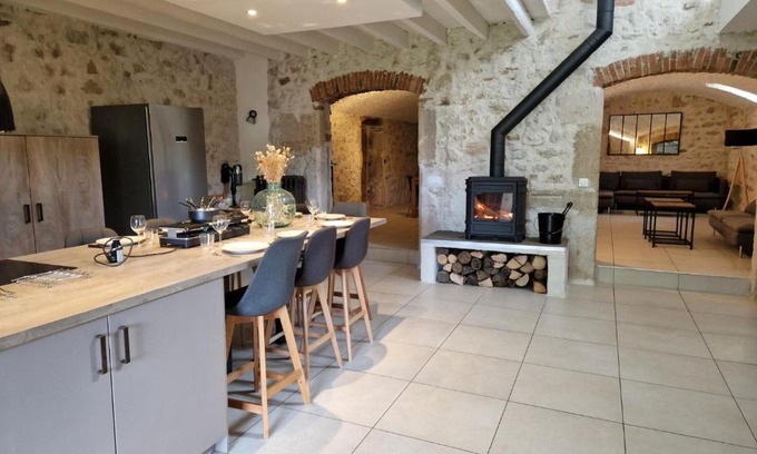 Champagneux House | Le gîte de la cascade