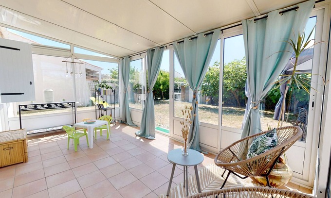 Bretignolles-sur-Mer Ski Chalet | Le Gîte du Safran 5/7 personnes