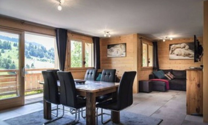 Le Grand-Bornand Apartment | Le Grand Bornand Chinaillon - Apartment in Chalet - 4/6 pers - 2ch - South view