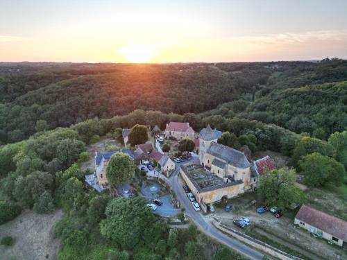 Saint-Crepin-et-Carlucet House | Le Grand Gite au Manoir de Carlucet