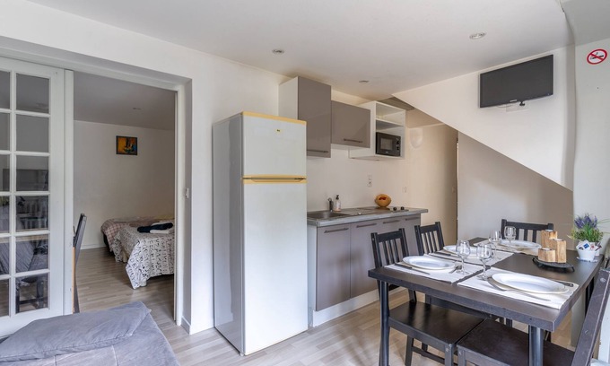 Pessac Apartment | Le Haut-Lévêque - Appartement cosy et fonctionnel