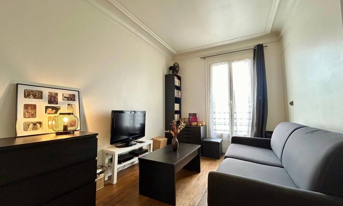 Levallois-Perret Apartment | Le Jaures - Centre ville, Metro 3