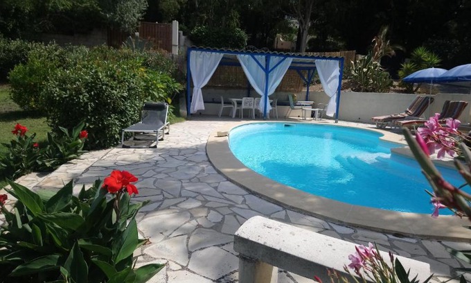 La Londe-les-Maures Apartment | Le mazet
