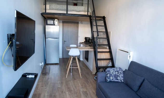 Charpennes - Charmettes Apartment | Le petit Boutin- cosy 2 pers- Villeurbanne